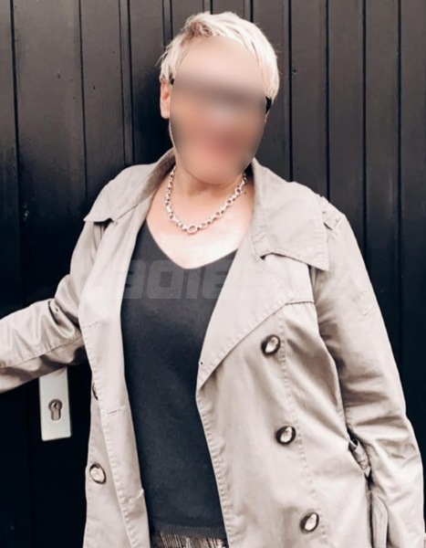 Deine Nachbarin - intim behaart GANZ NEU