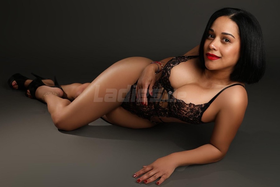 Angelica Sexy Latina